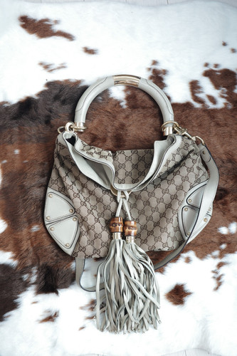 Authentic gucci beige canvas - gucci,