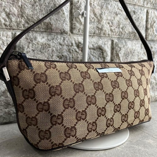 Gucci canvas logo plate - gucci, gg